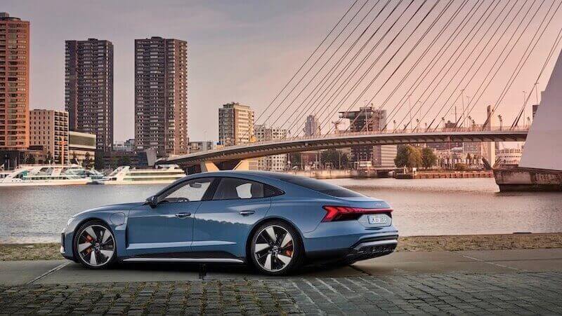 Audi e-tron GT quattro-2