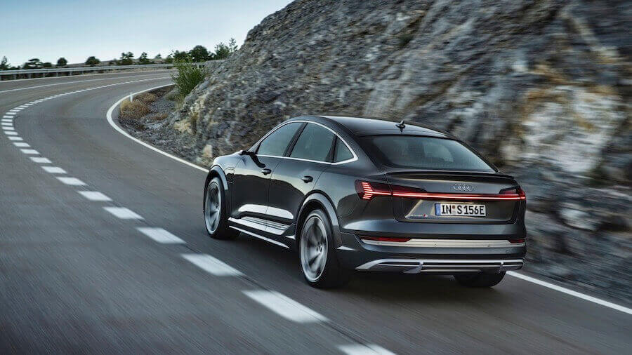 Audi e-tron S Sportback-2