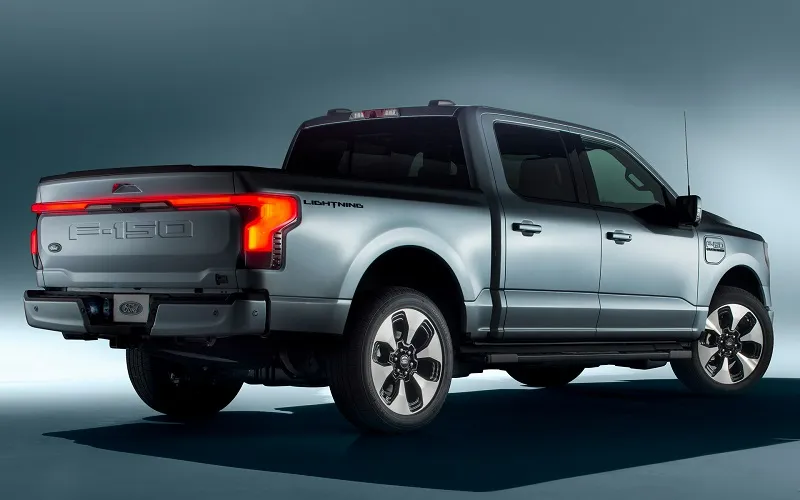 Ford F-150 Lightning Back